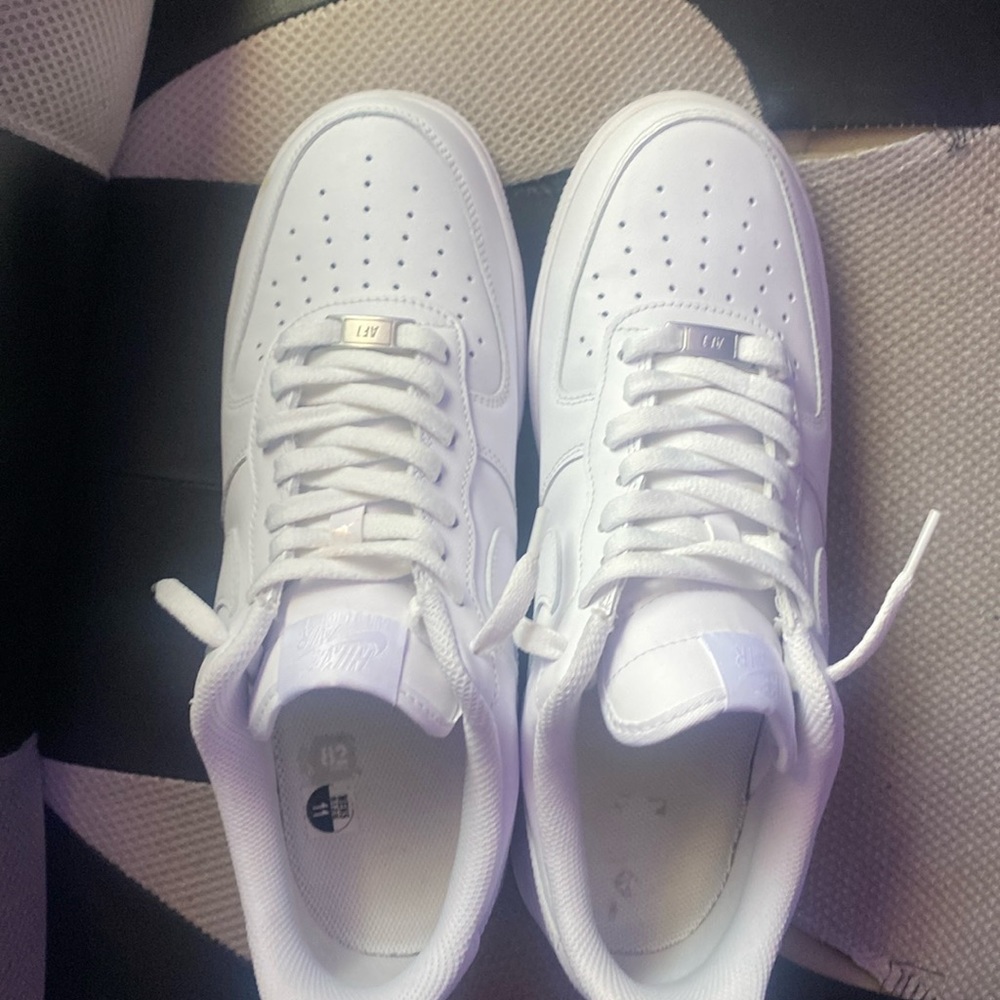 White Air force 1s